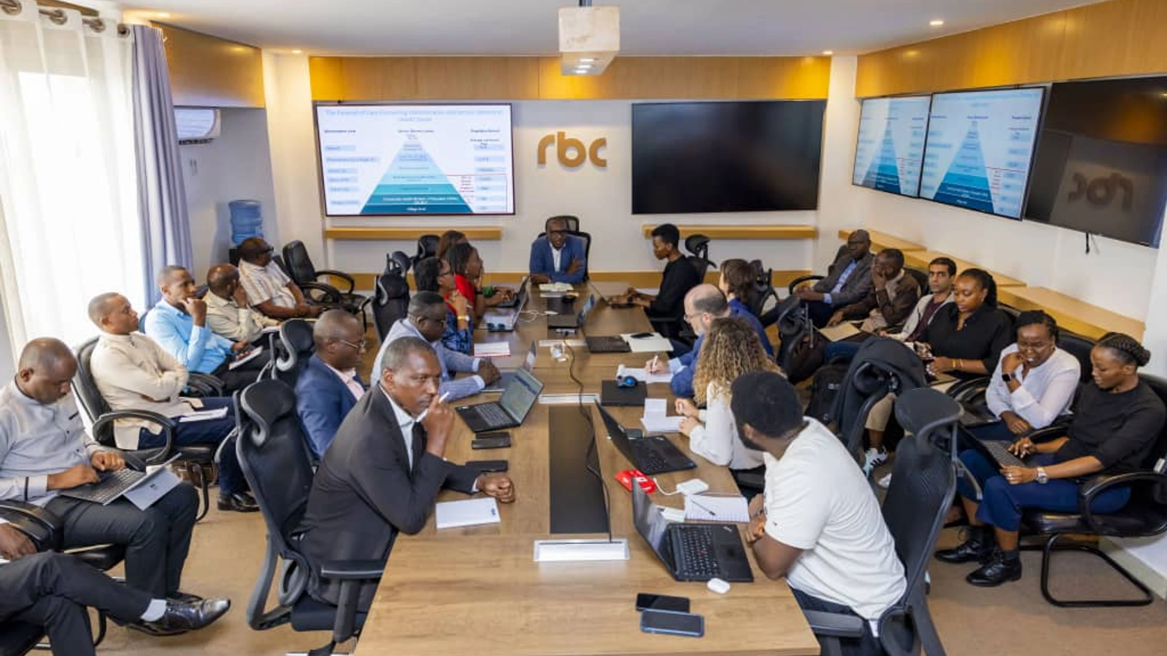 RBC and 成人VR视频 colleagues at Marburg Survivor Study kick-off meeting, Credit: RBC